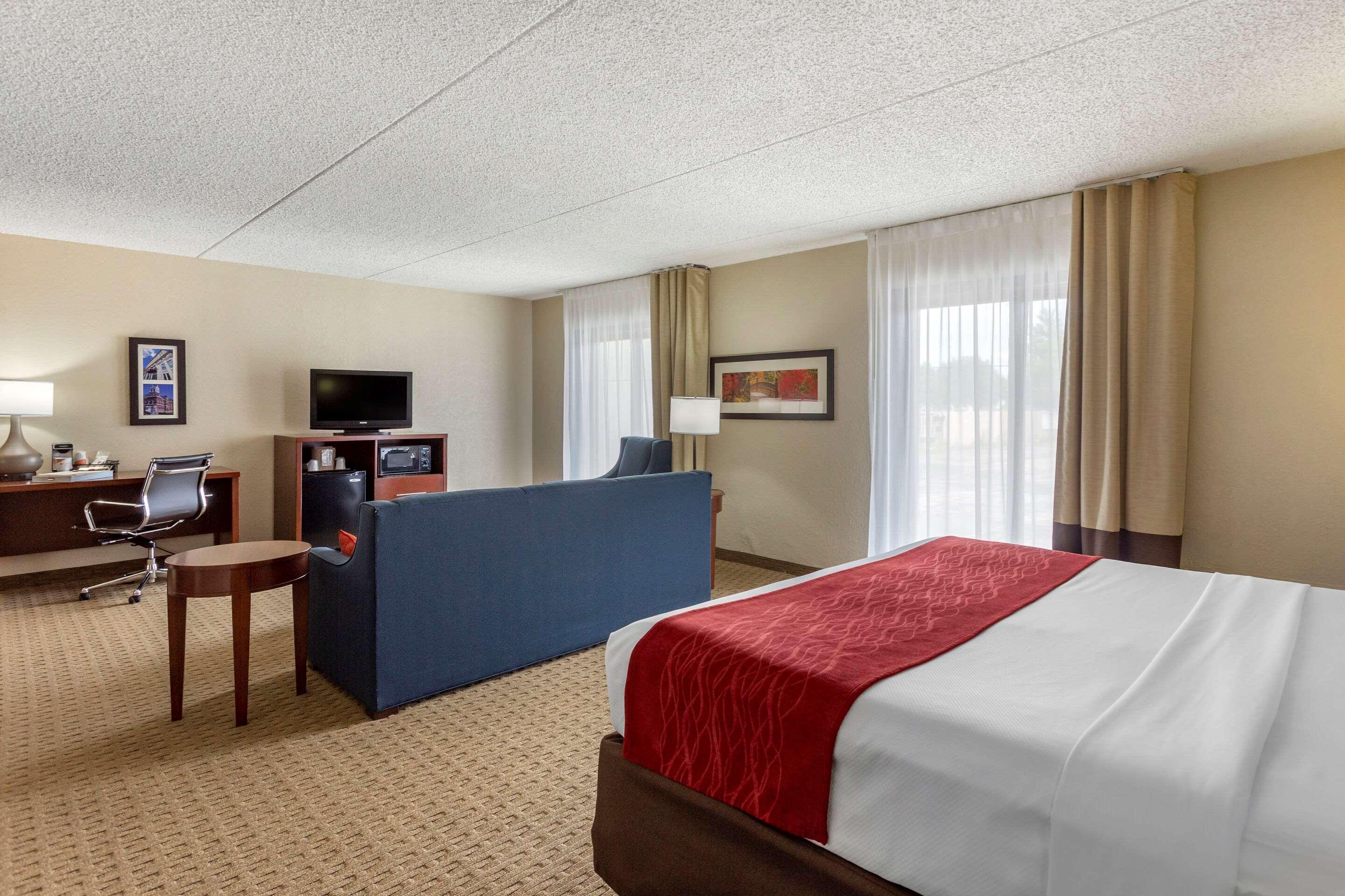 Comfort Inn & Suites Rochelle - Dekalb Exterior foto